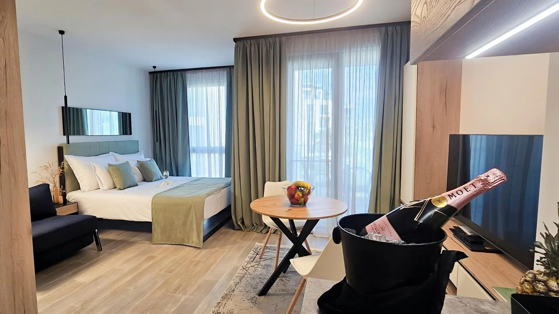 Apartment Azur Premium Resort Saints Constantine and Helena